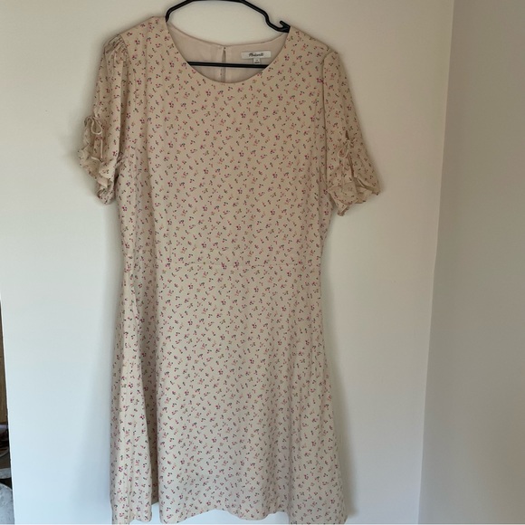 NWT Cream Floral Short-Sleeved Dress by Madewell - Picture 1 of 5